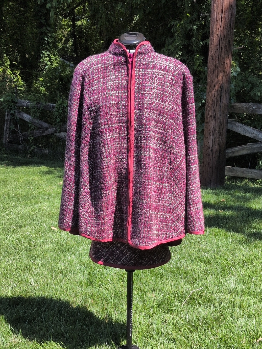 Womens Pink Tweed Zip-Front Cape and Skirt
